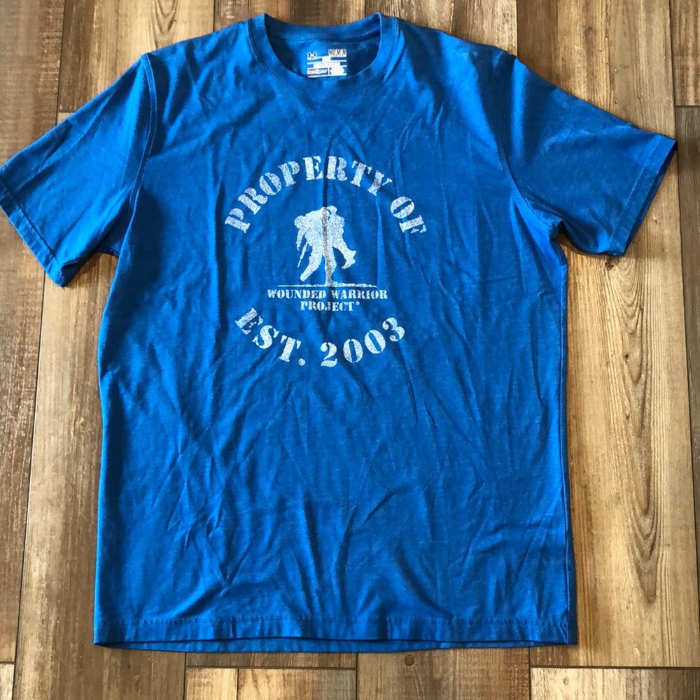 Men's Under Armour shirt